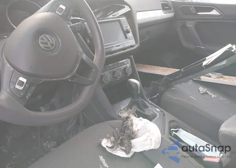 2018 Volkswagen Tiguan 2.0T S z USA, uszkodzony, nr VIN 3VV1B7AXXJM094309